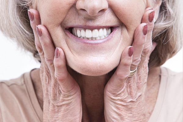 Tips For Comfort And Secure Attachment For New Dentures