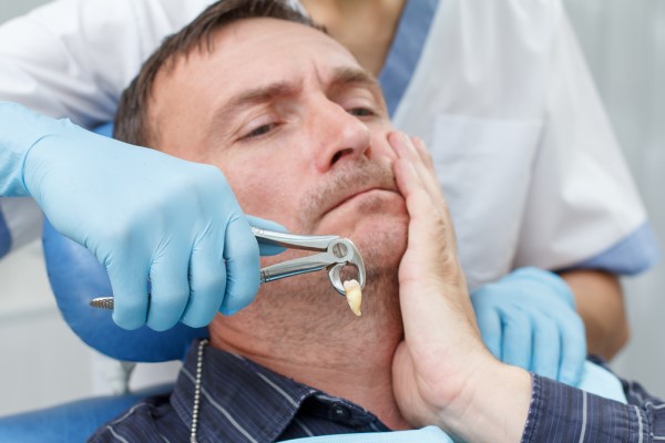 Emergency Dentist Visit: What Happens During Same Day Care